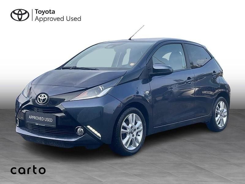 8r7 dark blue twinkle Brugt 2018 Toyota Aygo Hatchback | 84.900 kr. (Fair pris) - Billede 1/3