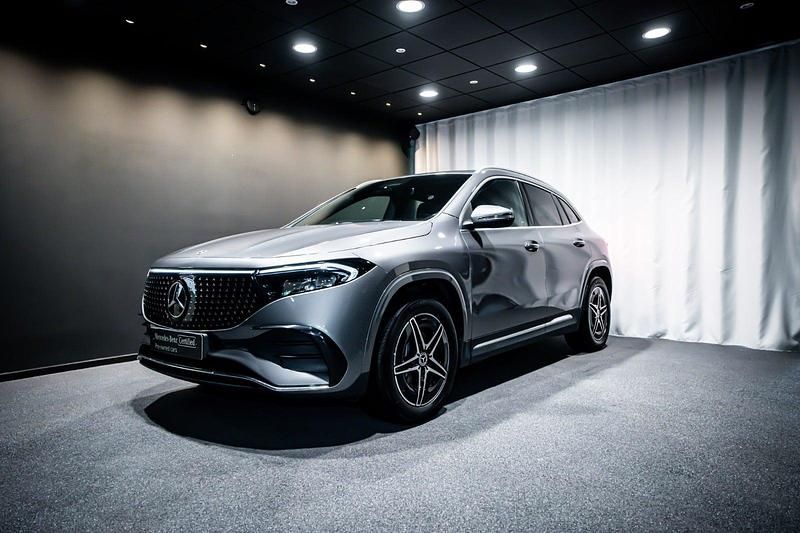 Farve: gråmetal Brugt 2024 Mercedes EQA350 AMG SUV | 329.900 kr. (Fair pris) - Billede 1/4