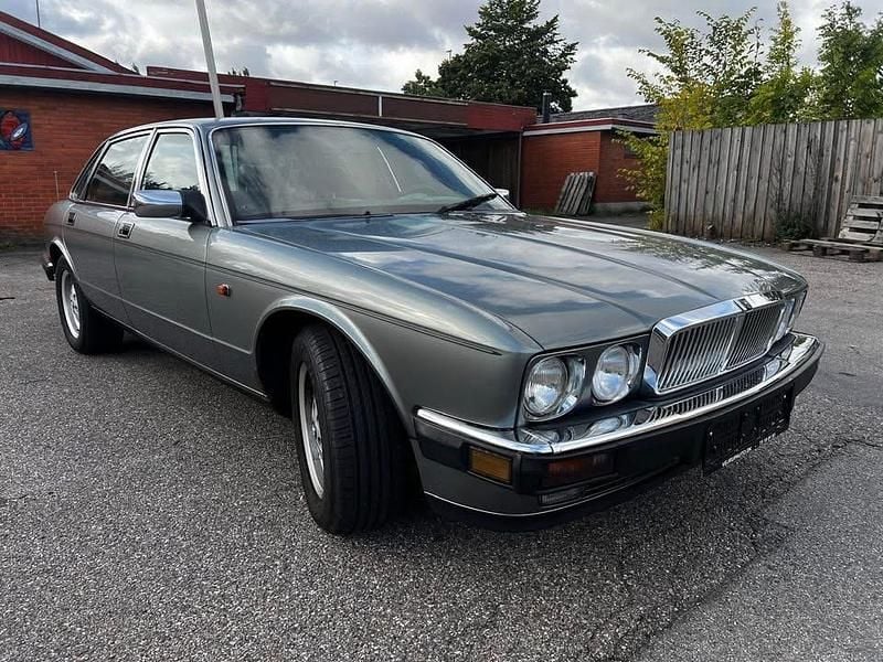 Brugt Jaguar XJ40 Sovereign 1992 Sedan