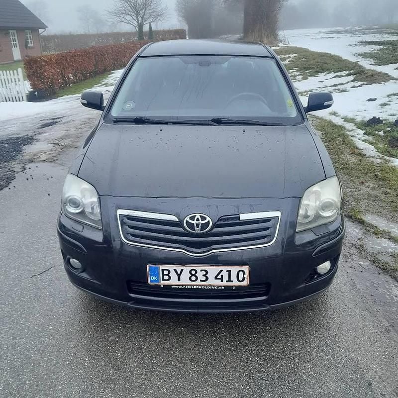 Brugt Toyota Avensis 147 HK (108 kW) 2007 Sedan