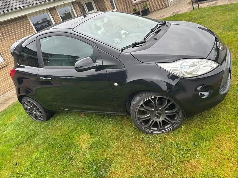 Brugt Ford Ka Titanium 69 HK (50 kW) 2015 Sort Hatchback