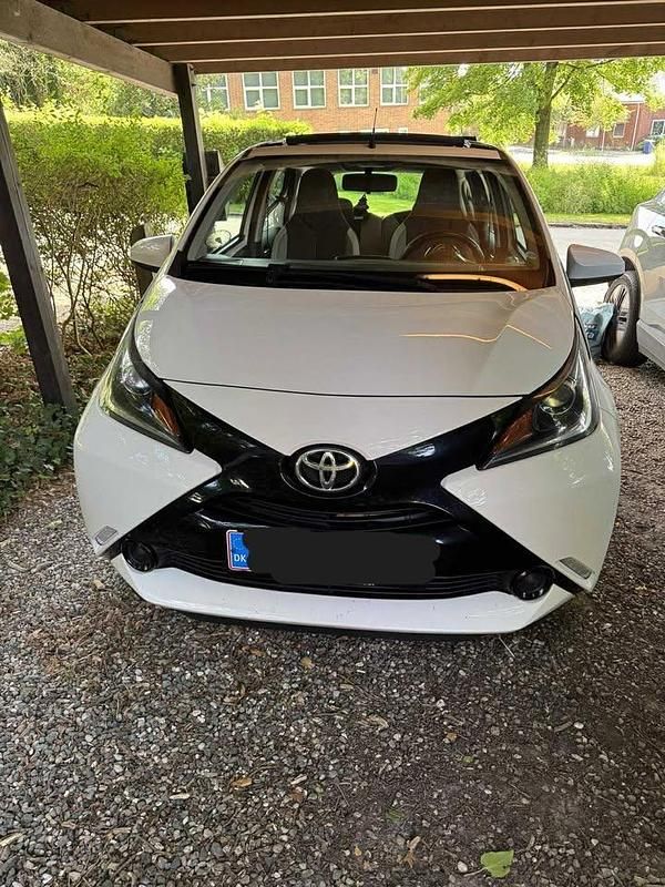 Brugt Toyota Aygo 2015 Hatchback