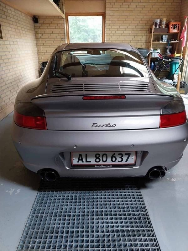 Sølv Brugt 2000 Porsche 911 Turbo | 750.000 kr. - Billede 1/4