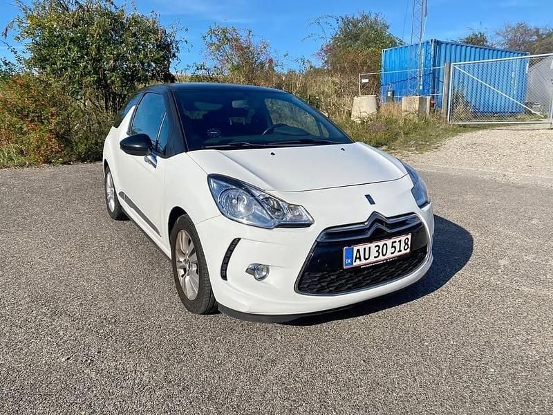 Hvid Brugt 2014 Citroën DS3 Hatchback | 44.900 kr. (Fair pris) - Billede 1/4