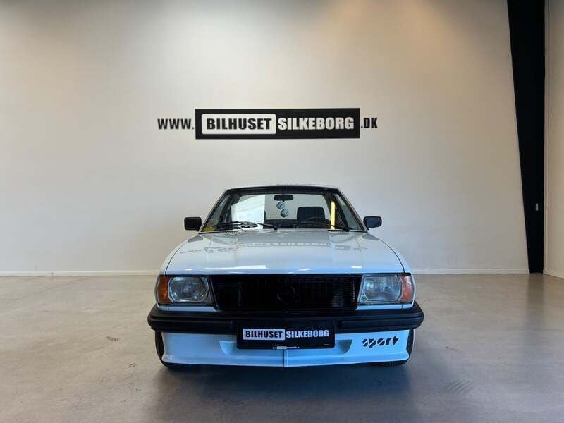 Brugt Opel Ascona 1980 Blå