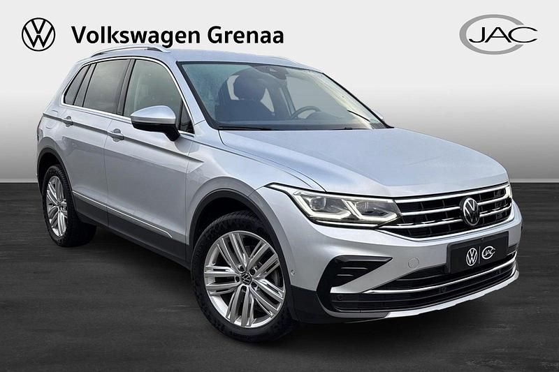 Sølvmetal Brugt 2022 VW Tiguan Elegance SUV | 329.900 kr. (Fair pris) - Billede 1/4