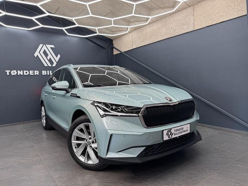 Hvid Brugt 2021 Skoda Enyaq iV Suite SUV | 284.500 kr. (Fair pris) - Billede 1/4