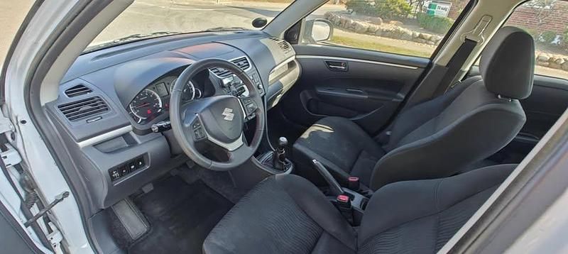 Brugt Suzuki Swift 90 HK (66 kW) 2013 Blå Hatchback