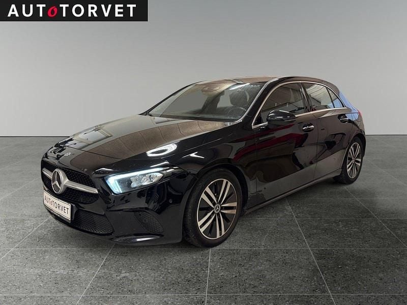 Sort Brugt 2018 Mercedes A200 Edition Hatchback | 179.700 kr. (Fair pris) - Billede 1/4