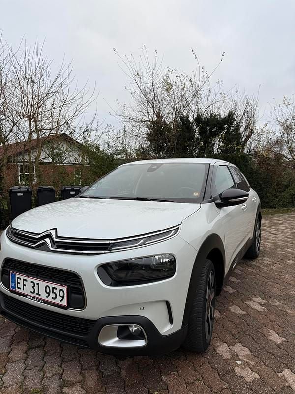 Hvid Brugt 2019 Citroën C4 Cactus Platinum Hatchback | 105.000 kr. (Fair pris) - Billede 1/6
