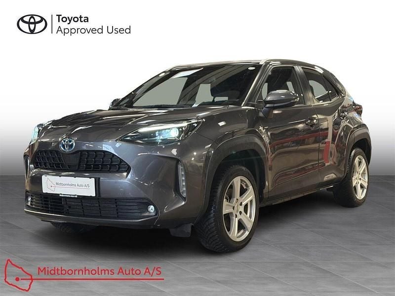 Brugt Toyota Yaris Cross Style 116 HK (85 kW) 2023 Ash grey SUV