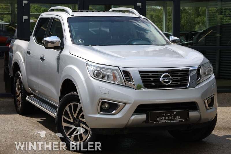 Sølvmetal Brugt 2018 Nissan Navara Tekna Afhentning | 129.900 kr. - Billede 1/4