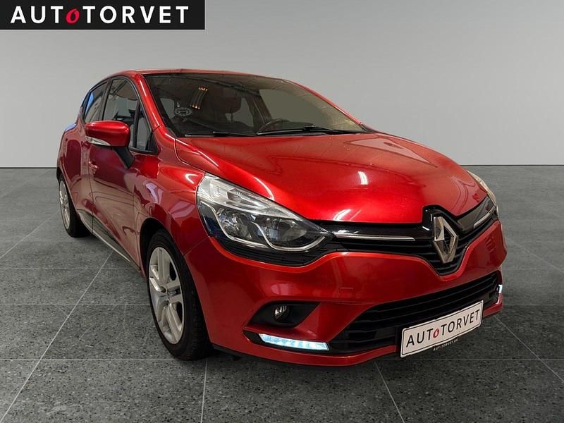 Brugt Renault Clio IV Expression 90 HK (66 kW) 2016 Rødmetal Hatchback