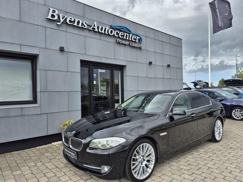 Sortmetal Brugt 2013 BMW 530 Sedan | 189.900 kr. - Billede 1/4