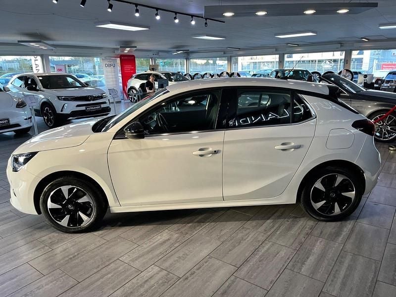 Brugt Opel Corsa-e Elegance 100 kW (136 HK) 2022 Hvid Hatchback