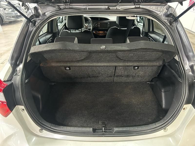 Brugt Toyota Yaris Hybrid H3 100 HK (73 kW) 2019 Grå Hatchback