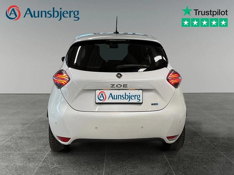 Brugt Renault Zoe Intens 100 kW (136 HK) 2021 Hvid metal Hatchback