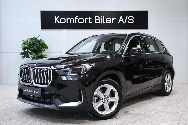Sortmetal Brugt 2023 BMW iX1 SUV | 269.900 kr. - Billede 1/4