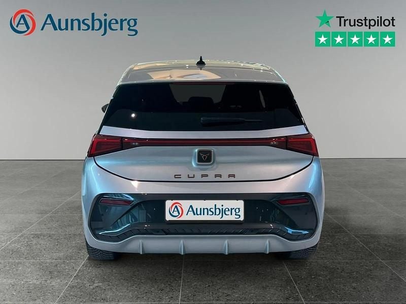 Brugt Cupra Born e-Boost 169 kW (231 HK) 2023 Sølv Hatchback