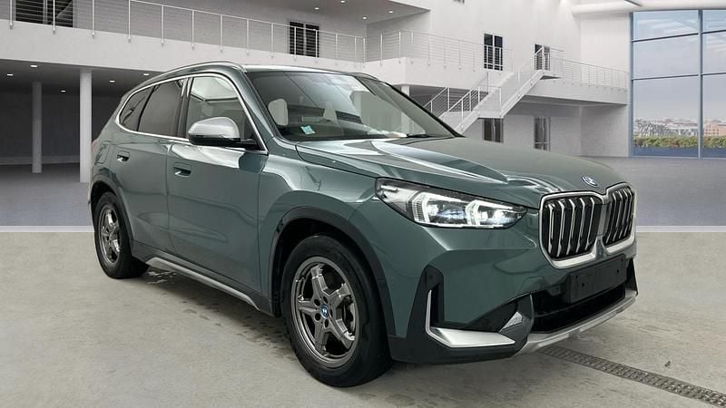 Grøn Brugt 2023 BMW iX1 xLine SUV | 289.900 kr. (Fair pris) - Billede 1/4
