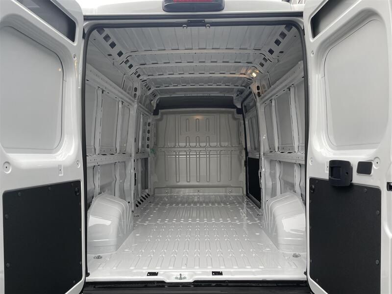 Brugt Citroën Jumper 140 HK (102 kW) 2023 Hvid icy MPV