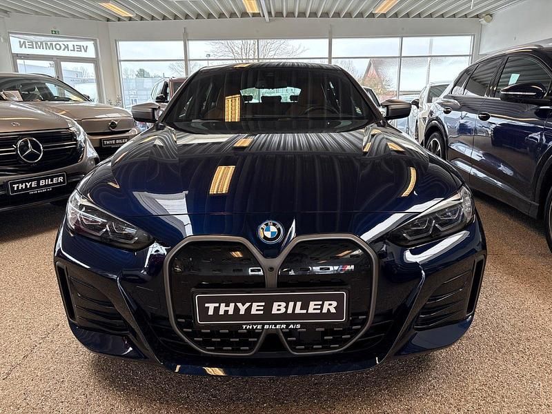 Brugt BMW i4 M Sport 400 kW (544 HK) 2023 Mørkblåmetal Sedan