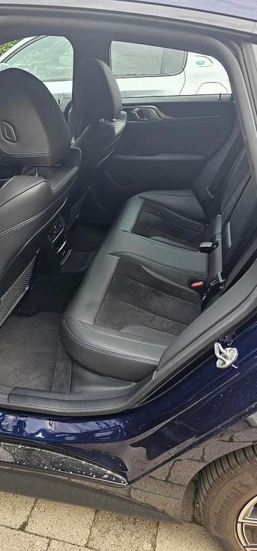 Blå Brugt 2022 BMW i4 Comfort Edition Sedan | 399.999 kr. - Billede 1/6