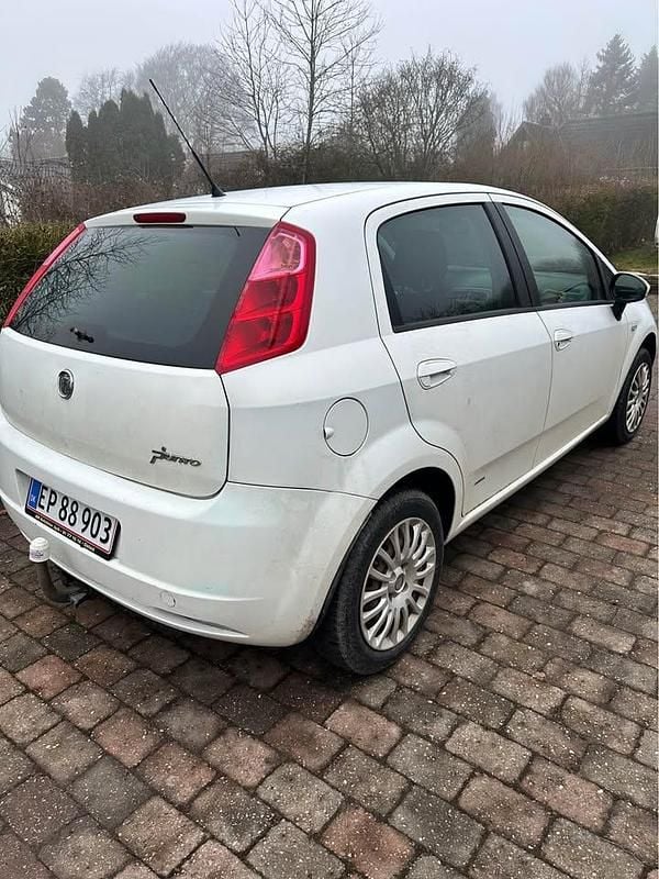 Brugt Fiat Punto 77 HK (56 kW) 2008 Hatchback