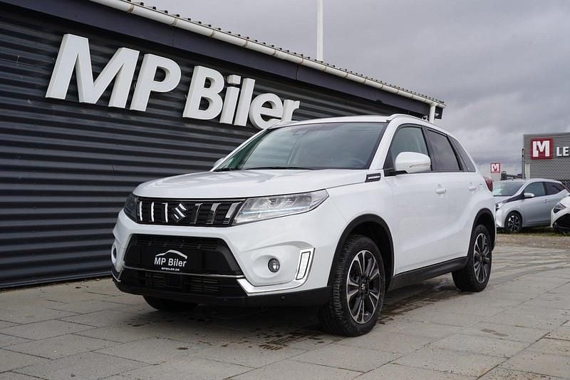 Hvid Brugt 2023 Suzuki Vitara Adventure SUV | 219.900 kr. (Fair pris) - Billede 1/4