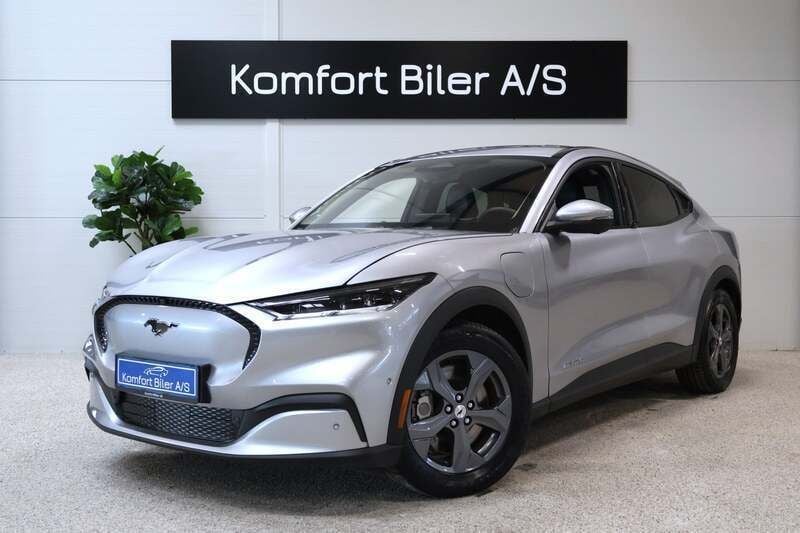 Sølvmetal Brugt 2022 Ford Mustang Mach-E Standard Range SUV | 217.900 kr. (Fair pris) - Billede 1/4