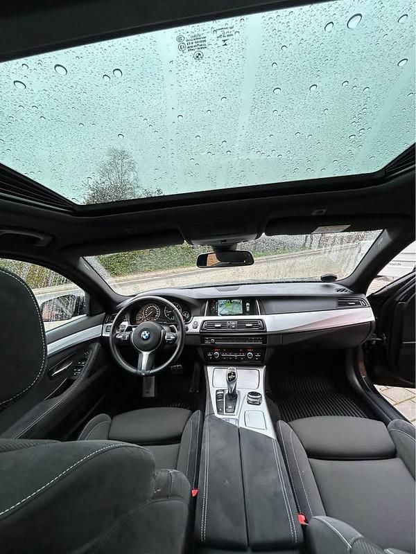 Brugt BMW 530 258 HK (189 kW) 2013 Blå Stationcar