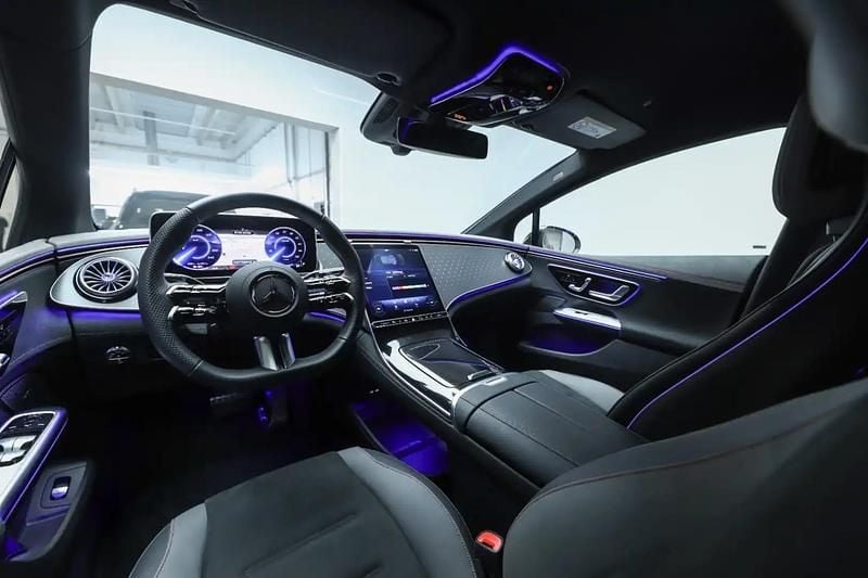 Brugt Mercedes EQE350 AMG line 214 kW (292 HK) 2025 Sort Sedan