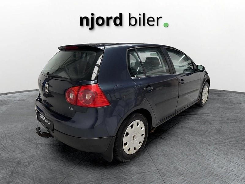 Brugt VW Golf V Comfortline 115 HK (84 kW) 2004 Hatchback