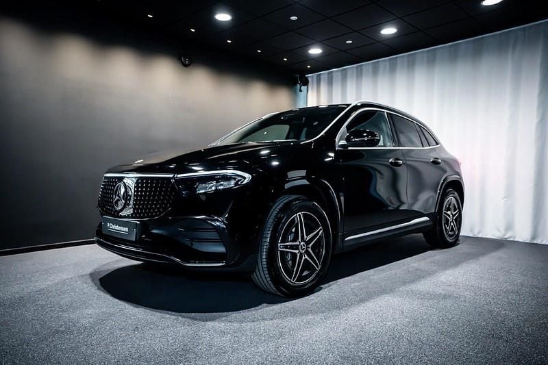 Farve: sort Ny 2025 Mercedes EQA250+ Premium SUV | 399.900 kr. - Billede 1/4