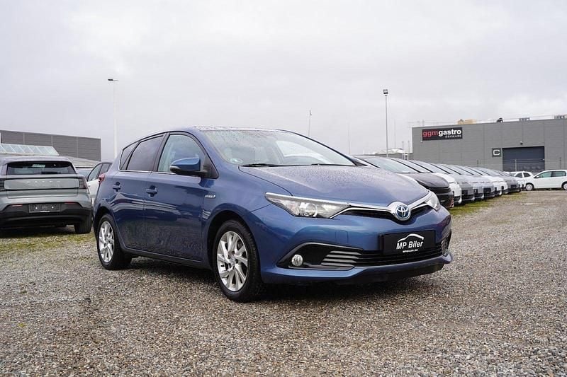 Blåmetal Brugt 2017 Toyota Auris Hybrid Comfort Hatchback | 119.700 kr. (Fair pris) - Billede 1/4