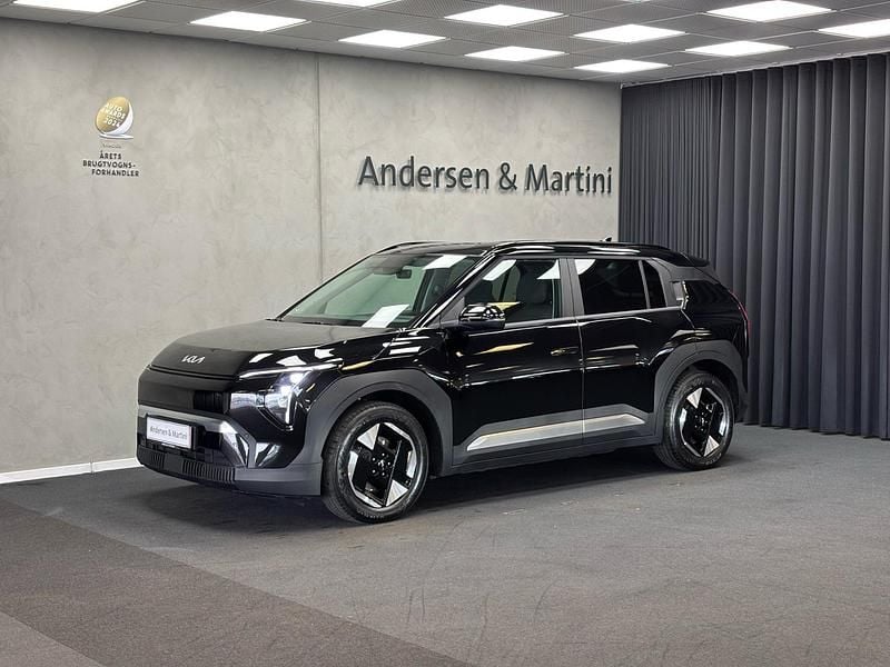 Aurorablackpearl Ny 2025 Kia EV3 2 SUV | 316.900 kr. (God pris) - Billede 1/4