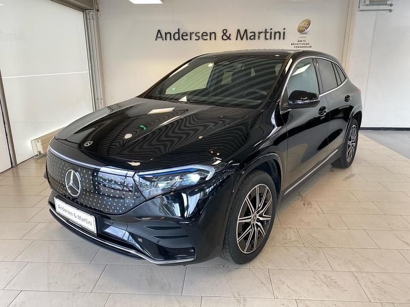 Cosmosblack Brugt 2024 Mercedes EQA250+ AMG line SUV | 304.900 kr. (Fair pris) - Billede 1/4