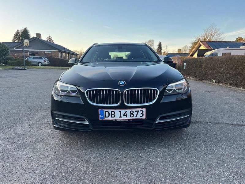 Brugt BMW 525 M Sport 218 HK (160 kW) 2015 Sort Stationcar