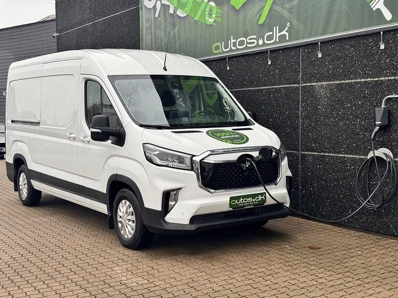 Hvid Brugt 2024 Maxus eDeliver 9 Van | 164.000 kr. - Billede 1/4