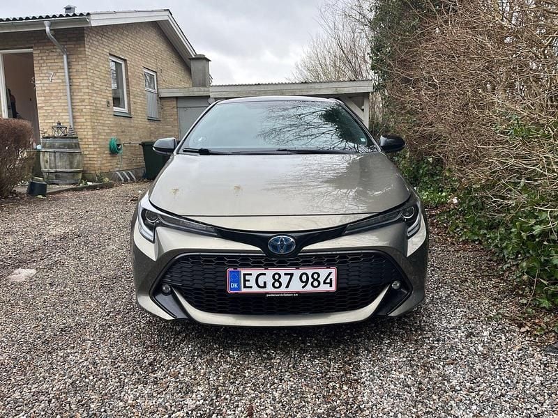 Brugt Toyota Corolla H3 Smart 180 HK (132 kW) 2019 Kobbermetal Hatchback