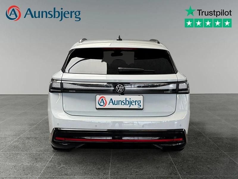 Brugt VW ID.7 Style 210 kW (286 HK) 2025 Hvid metal Stationcar