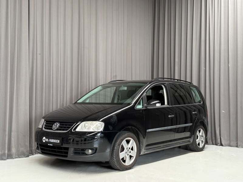 Sort Brugt 2006 VW Touran Conceptline MPV | 19.900 kr. - Billede 1/4