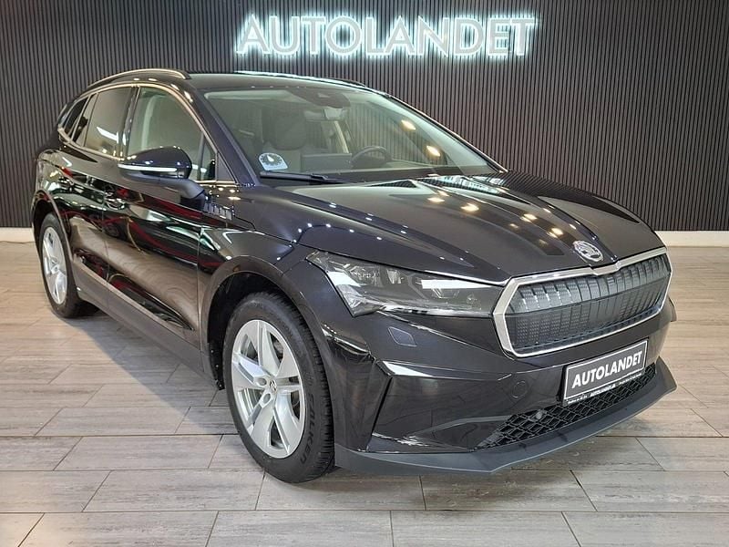 Sortmetal Brugt 2024 Skoda Enyaq iV Loft SUV | 269.800 kr. (Fair pris) - Billede 1/4