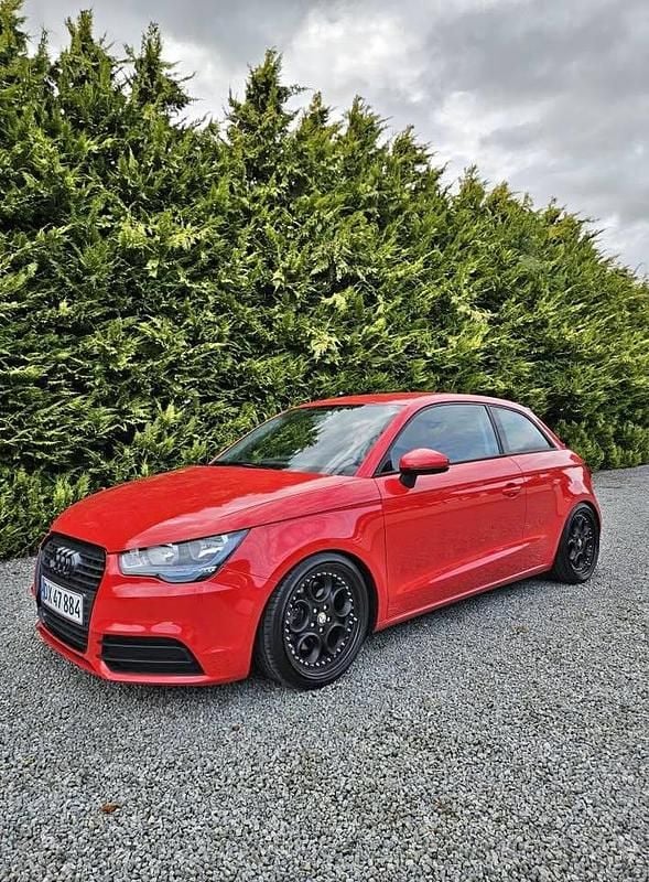 Rød Brugt 2011 Audi A1 Hatchback | 81.900 kr. (Fair pris) - Billede 1/4
