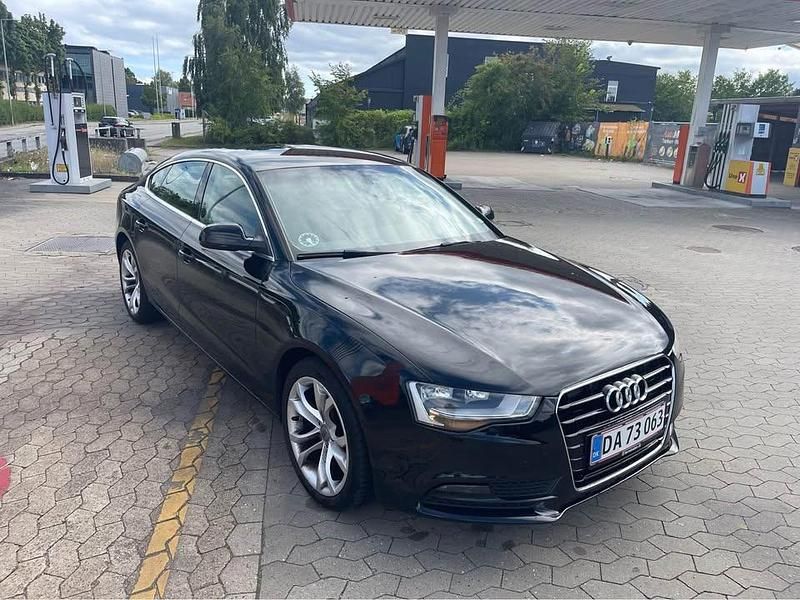 Sort Brugt 2014 Audi A5 Sportback Hatchback | 145.000 kr. (Fair pris) - Billede 1/4