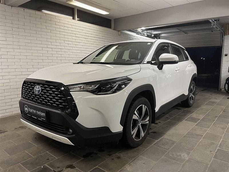 Hvid Brugt 2023 Toyota Corolla Cross Active SUV | 269.900 kr. - Billede 1/4