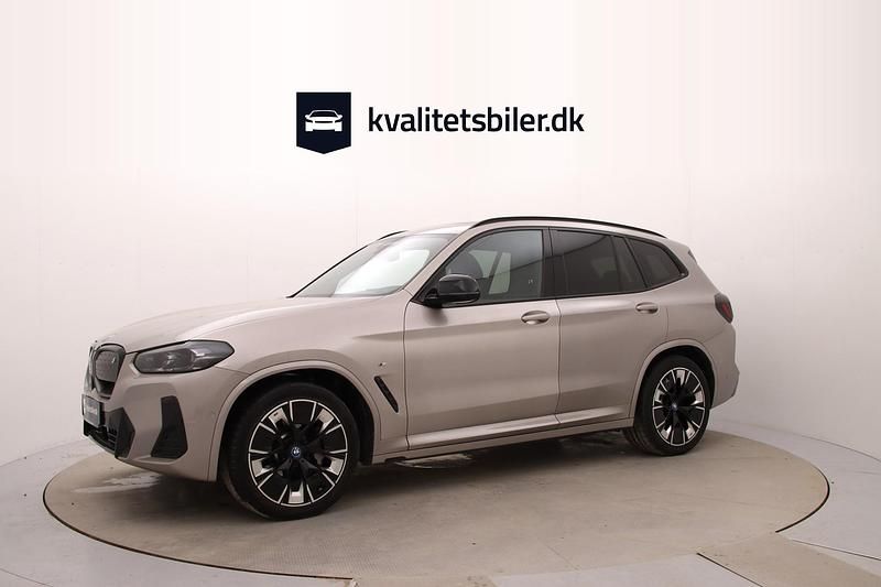 Brugt BMW iX3 M Sport 210 kW (286 HK) 2023 Sølvmetal SUV