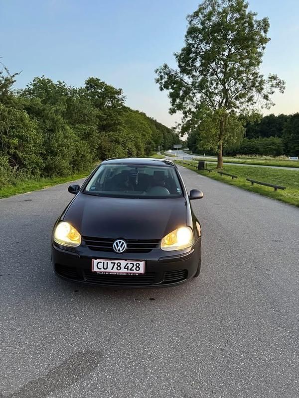 Brugt VW Golf V 105 HK (77 kW) 2005 Hatchback