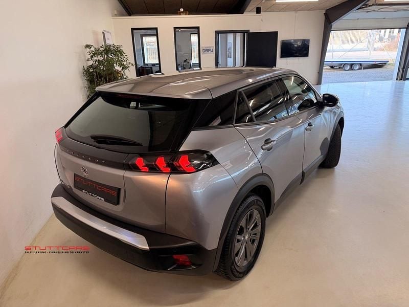 Brugt Peugeot e-2008 Active 100 kW (136 HK) 2021 Sølvmetal SUV