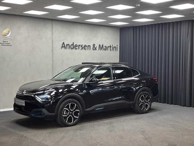 Brugt Citroën e-C4 Shine 100 kW (136 HK) 2023 Sort Hatchback